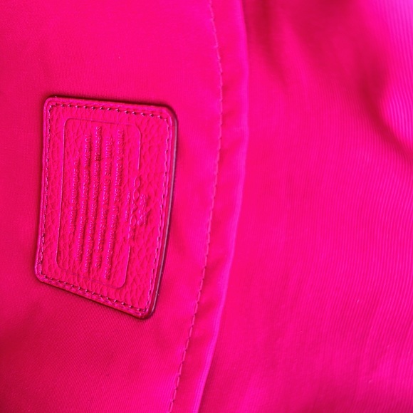 Raspberry Coach crossbody satchel - Picture 5 of 5